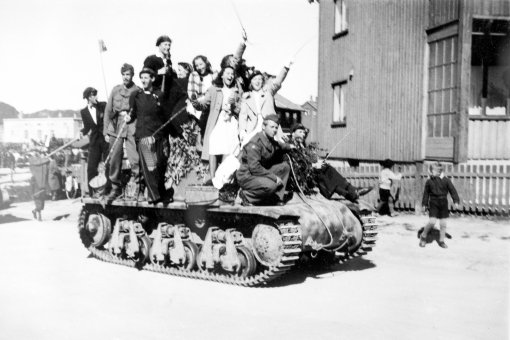 Foredrag med Ronald Nystad-Rusaanes: Våren 1945 - Fred og forvirring