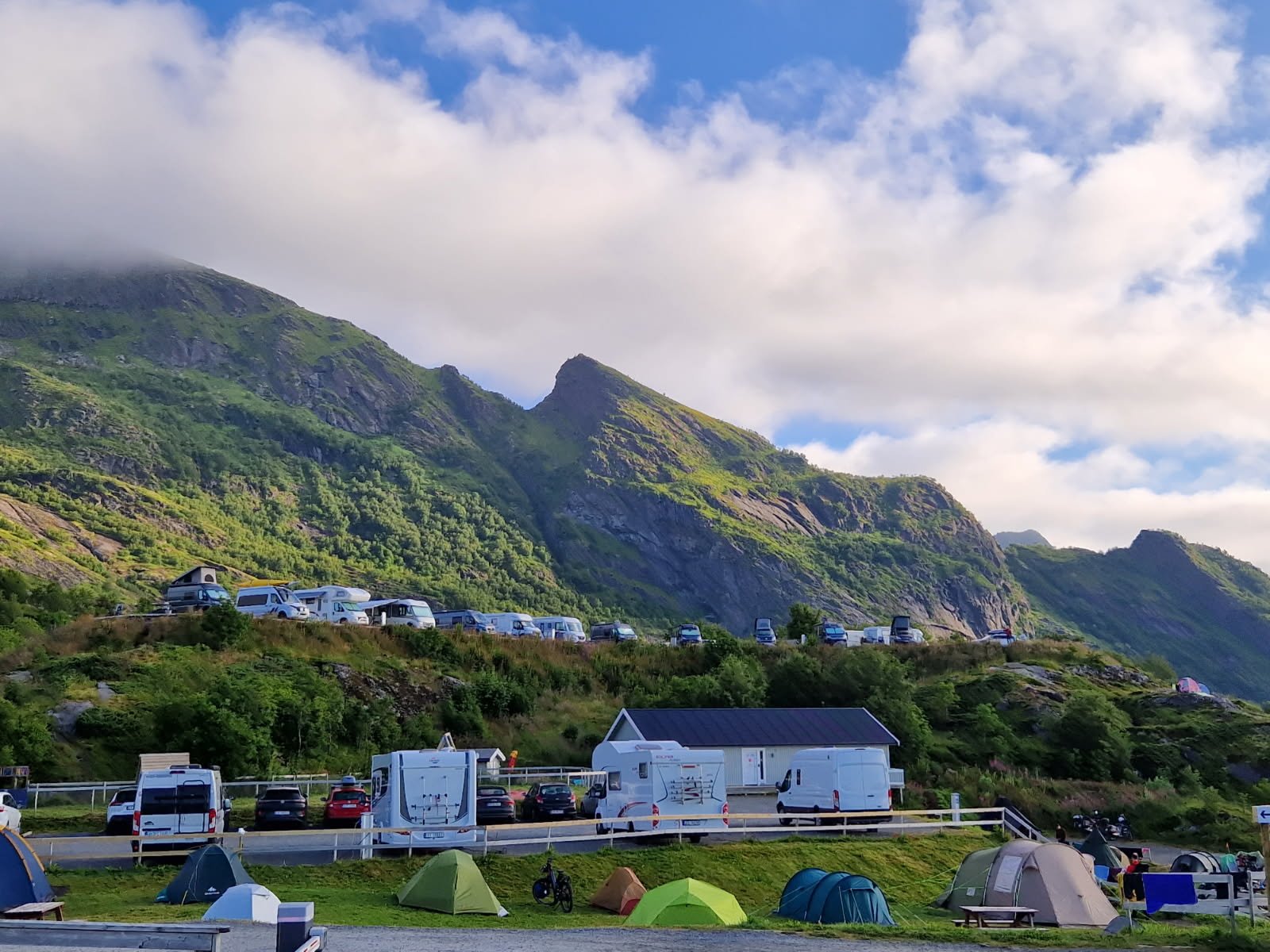 Bobil/campingvogn (Motorhome/caravan)