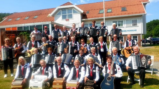 Lindesnes Trekkspillklubb
